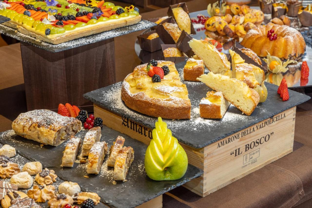 Luna Wellness Hotel Folgarida Kültér fotó