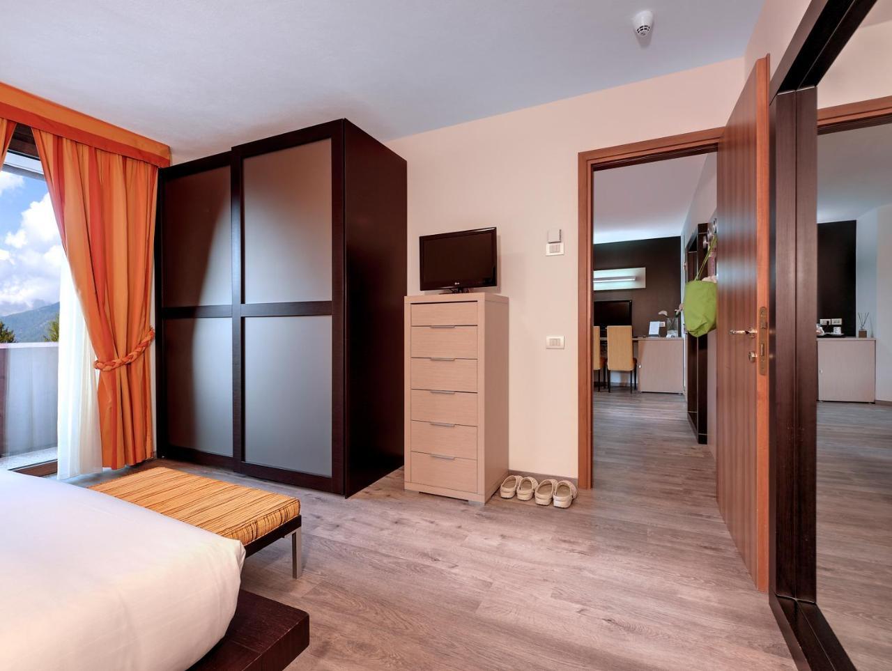 Luna Wellness Hotel Folgarida Kültér fotó