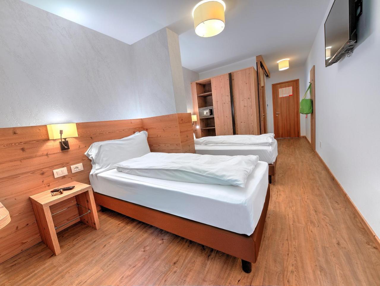 Luna Wellness Hotel Folgarida Kültér fotó