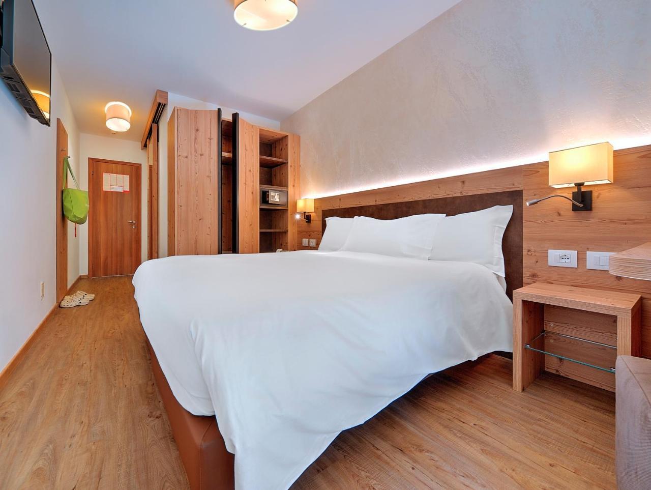 Luna Wellness Hotel Folgarida Kültér fotó